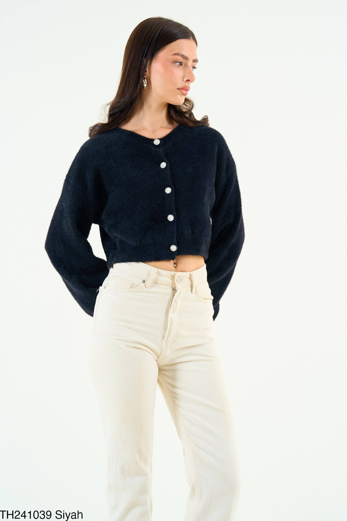 Kadın İnci Taşlı Düğmeli Yumoş Hırka