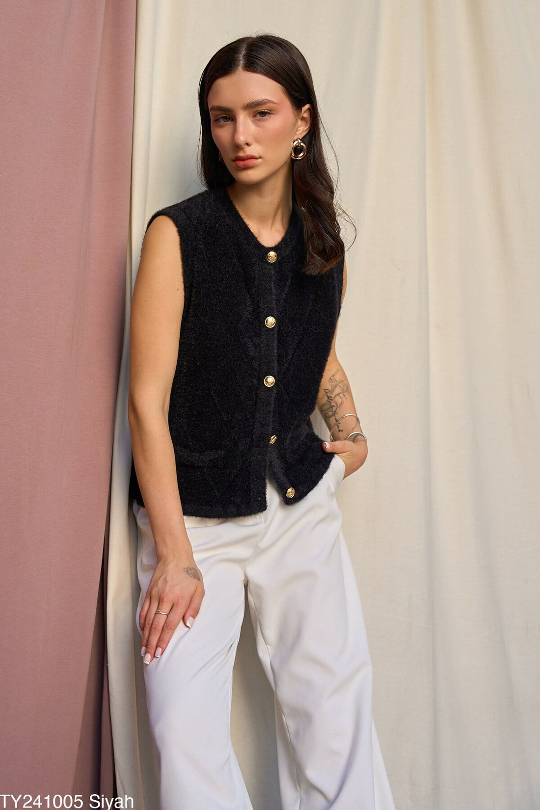 Kadın Yumoş Baklava Desenli Metal Gold Düğmeli Yelek